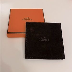 💯 Authentic Hermès Gift Box AND Jewelry Bag!